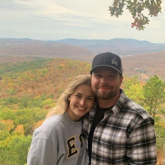 Meet your Posher, Marshall - Picture 1 of 1